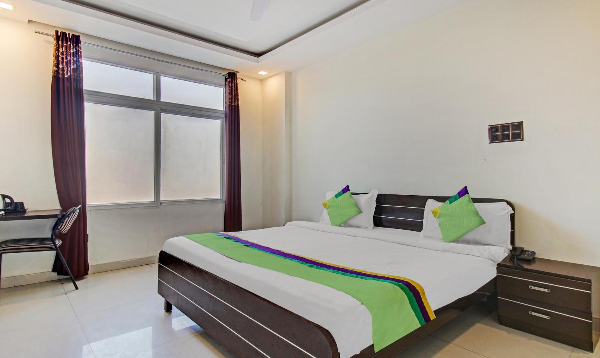 Treebo Silver Grand New Agreement Лакхнау Екстер'єр фото